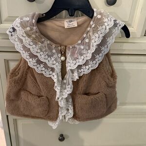 Girls Faux fur and lace vest